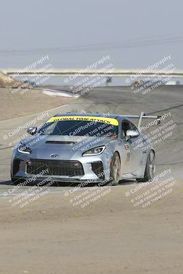 media/Nov-10-2024-GTA Finals Buttonwillow (Sun) [[9486b6e4c5]]/Group 4/Session 2 (Grapevine Exit)/